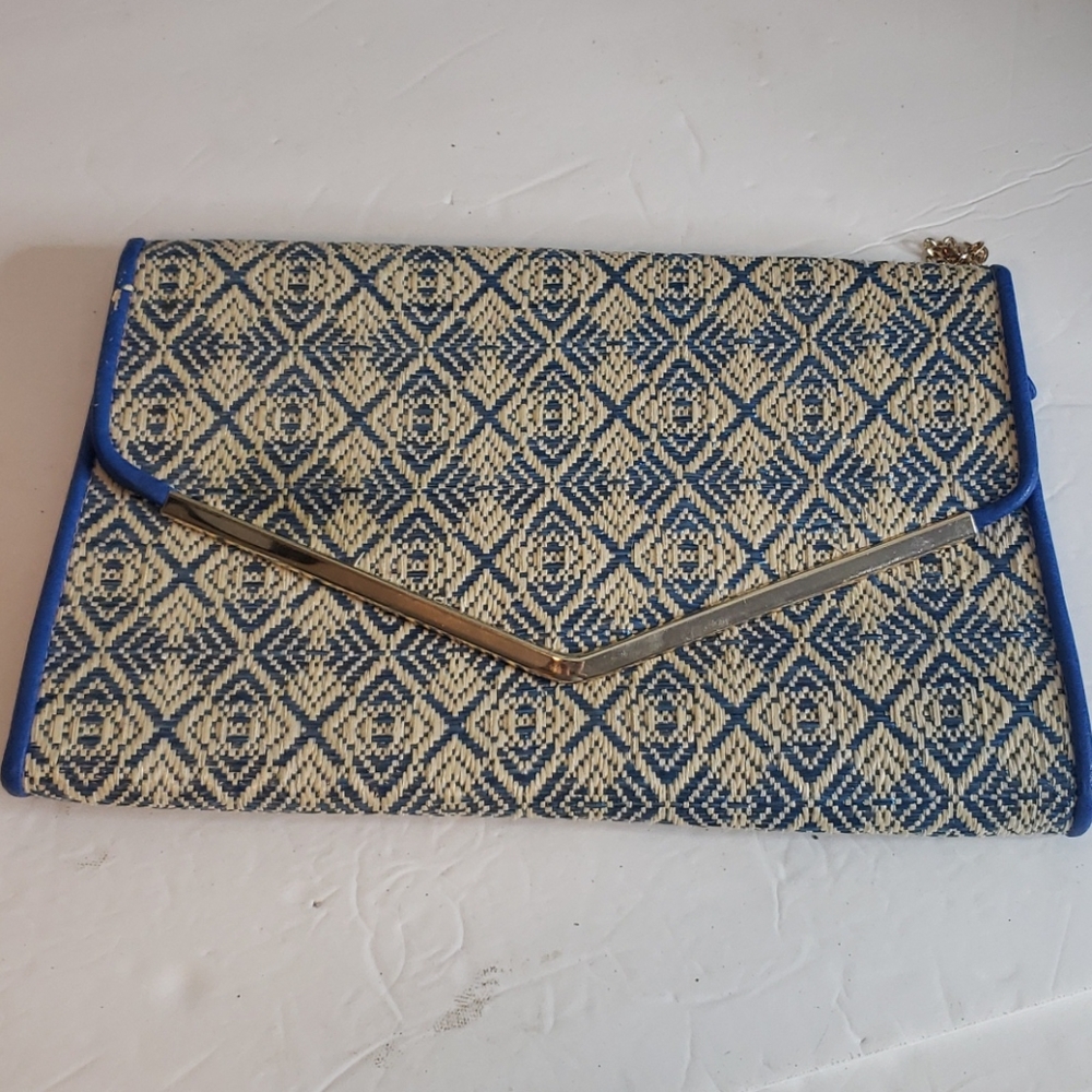 🤯3/$12 Urban Expression Blue White Clutch